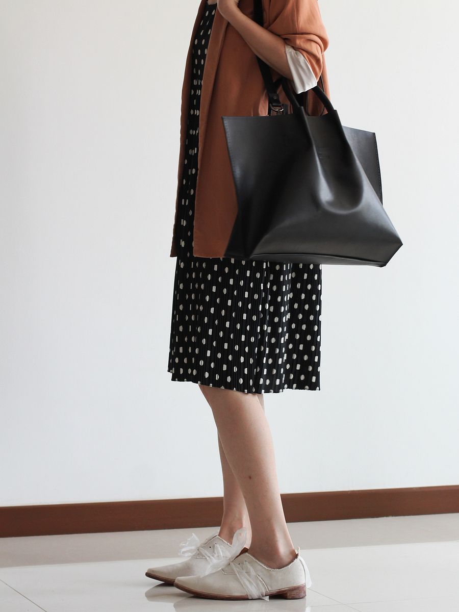 Leather Two-way Bag - Natural, Honey, Black product image (8)