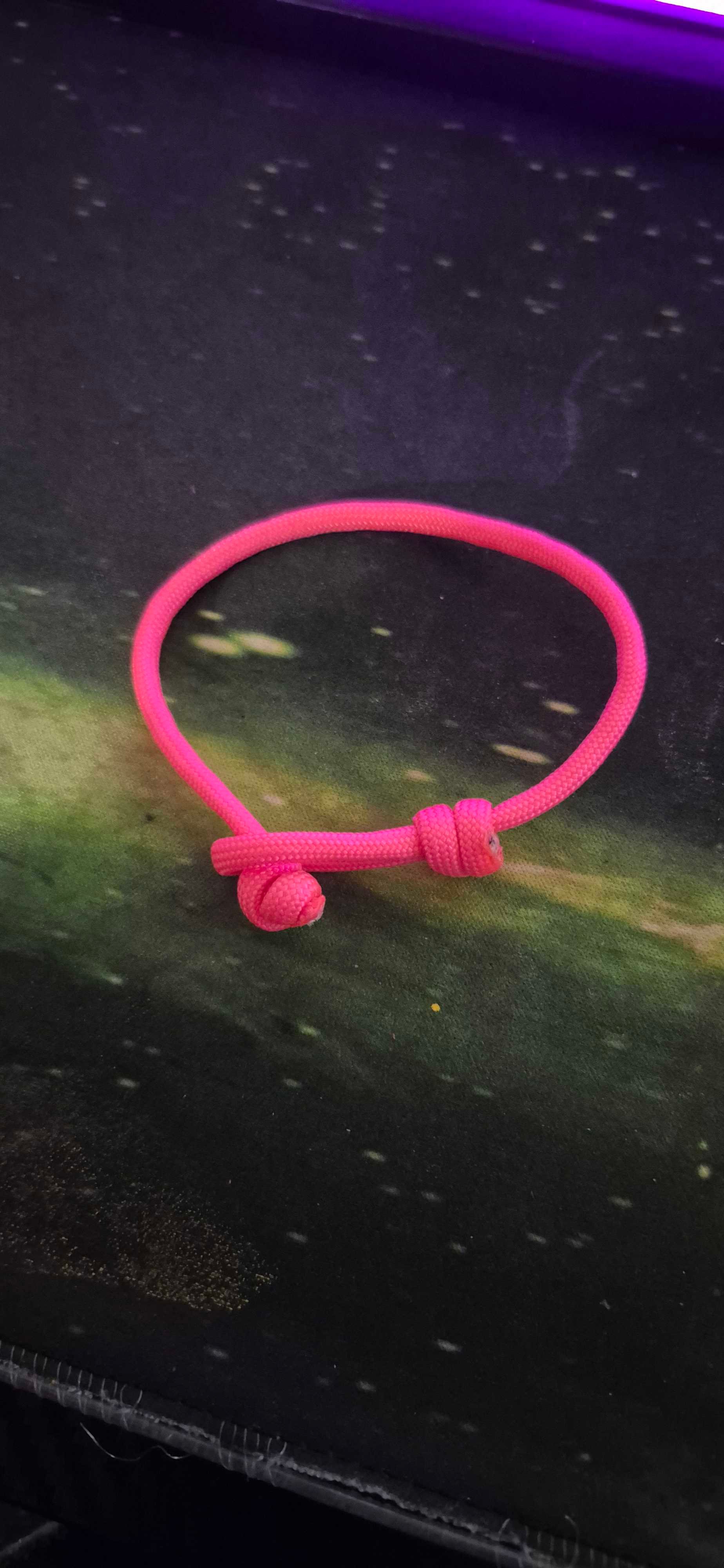 knot bracelet product image (1)