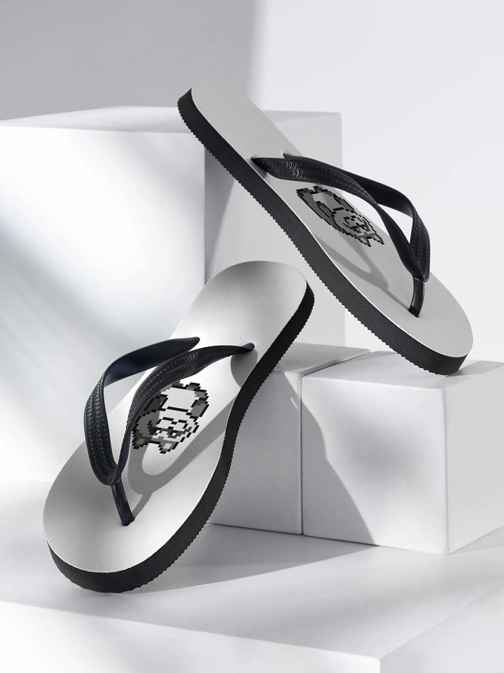 Nizzleton Flip Flops product image (2)