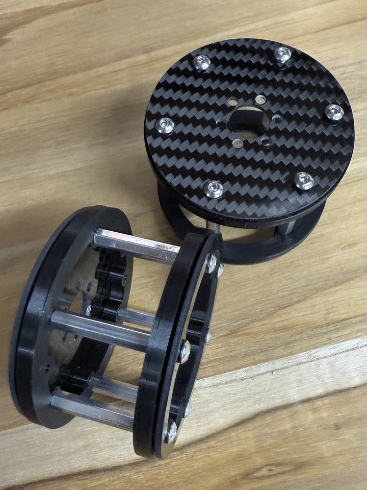 Dlux 2.2 Carbon Wheels product image (2)