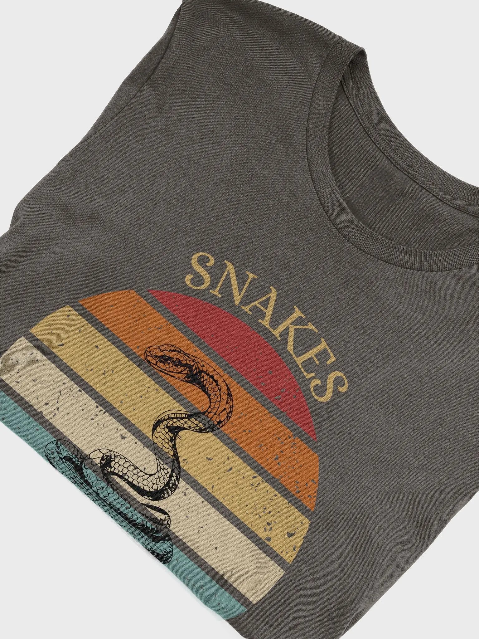 Vintage Snakes Make Me Happy T-shirt product image (4)