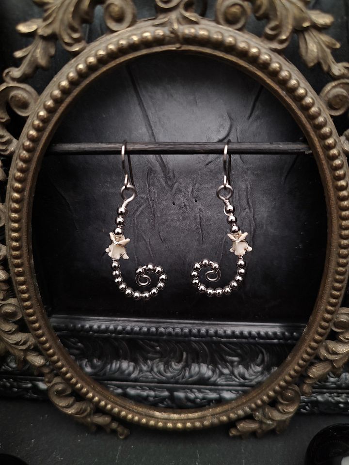 Earrings Bone Vault - Spiral Path I product image (2)