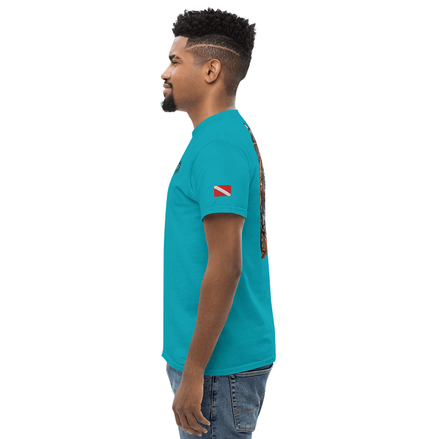 underwater t-shirt product image (143)
