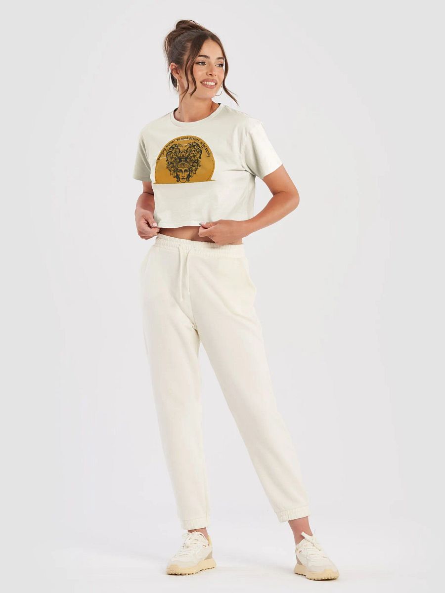 Bringing humor to each patient individually - Nurse icon Women's Crop Top product image (38)