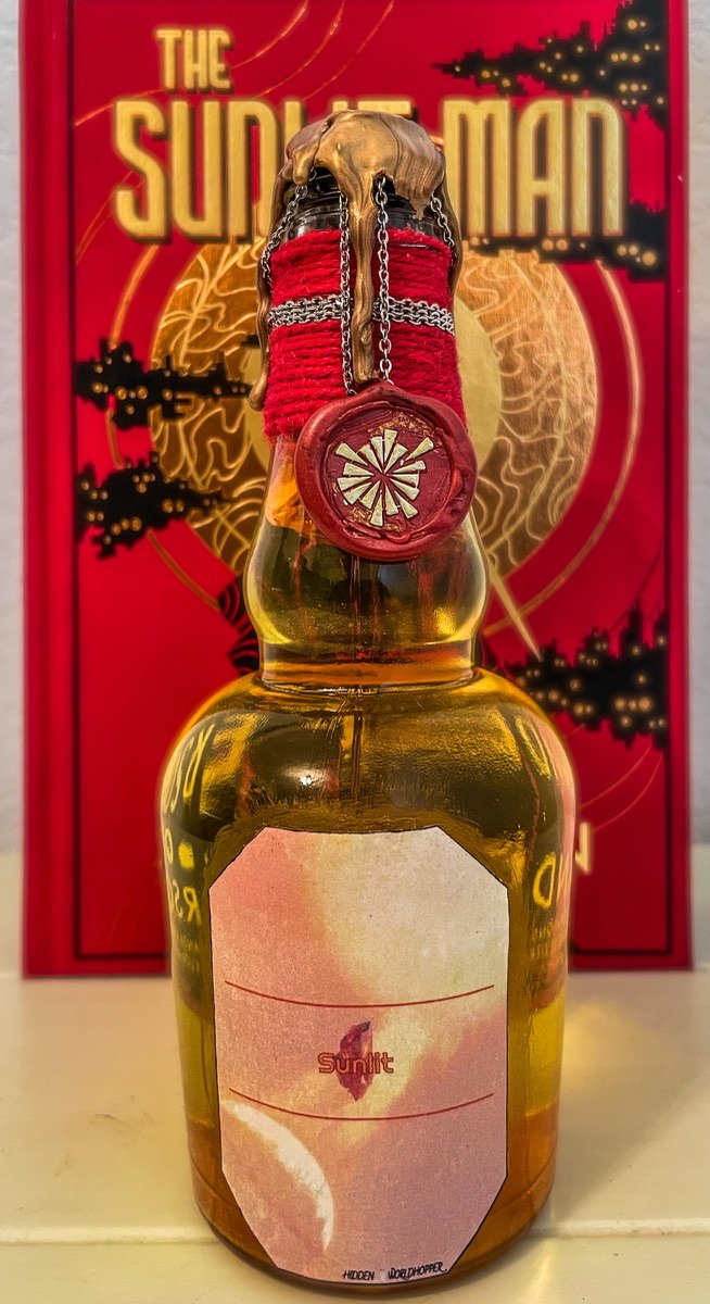Sunlit product image (1)
