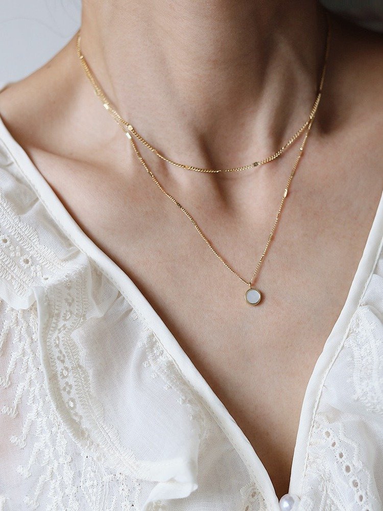 Double-Layer White Shell coin Necklace | 18K Gold Plated product image (2)