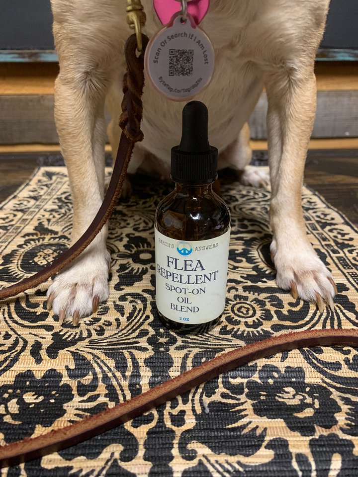 Natural Flea and Tick Repellent Spot On Oil for Dogs and Puppies product image (2)