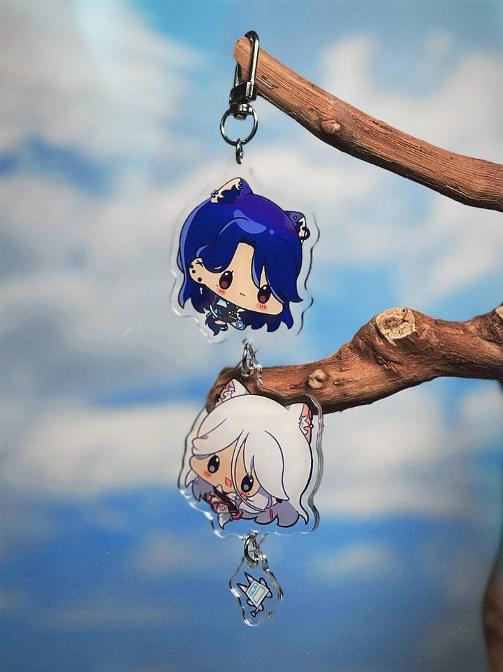 Danglin Duo Keychain product image (1)