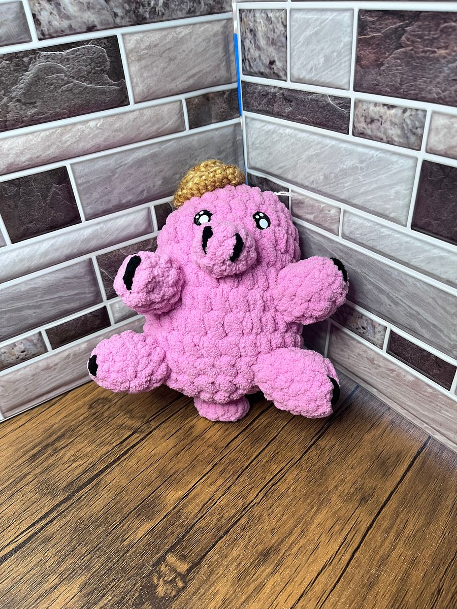 Plushie Pig with Hat product image (1)