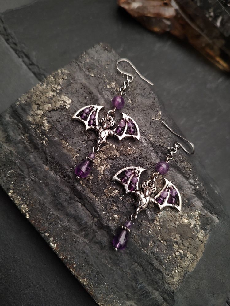 Earrings Bats - Amethyst Shadows product image (1)