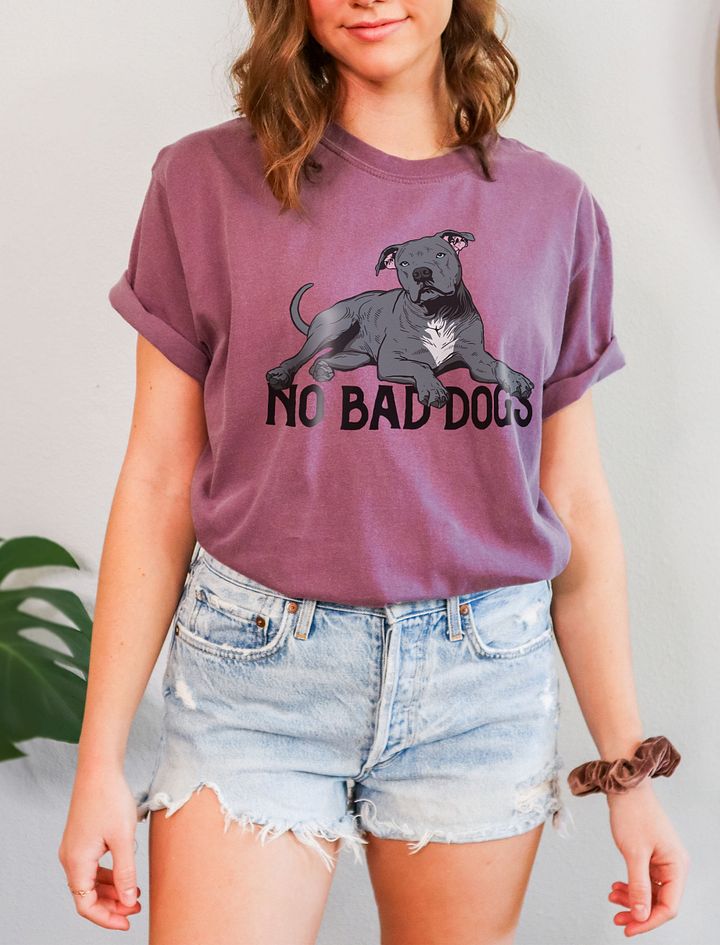 No Bad Dogs T-Shirt of a Pitbull Terrier (Blue) | Funny T-Shirt for Pittie and Staffordshire Owners product image (6)