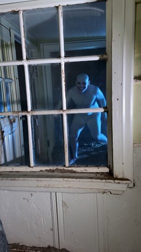 Peekaboo 💀

#homeintruder #unsettling #foundfootage #caughtoncamera #horrortok #povhorror #creepyvideos #creepytok #creepygra...