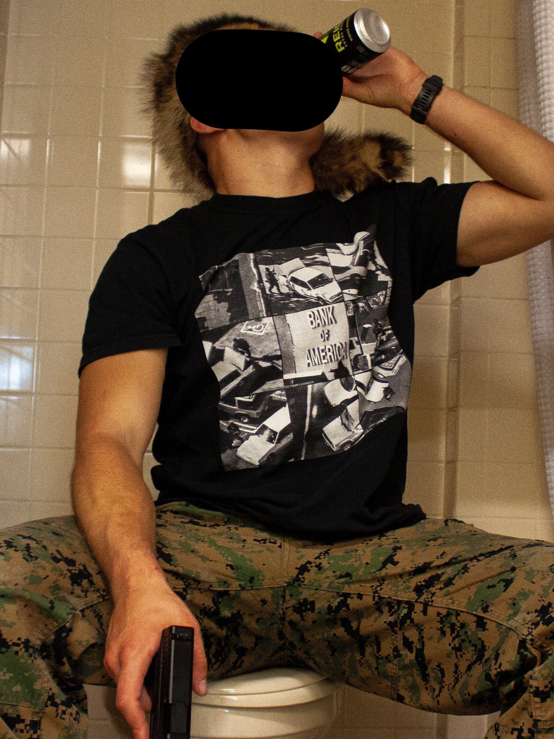 NORTH HOLLYWOOD SHOOTOUT SHIRT product image (11)