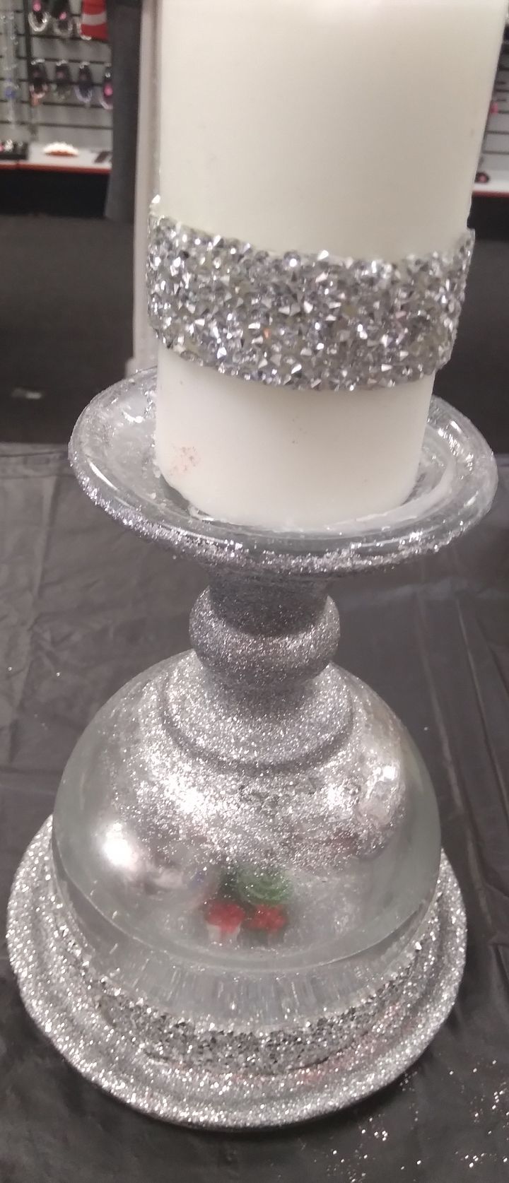 Upside Down Champagne Pillar Christmas Candleholder product image (1)