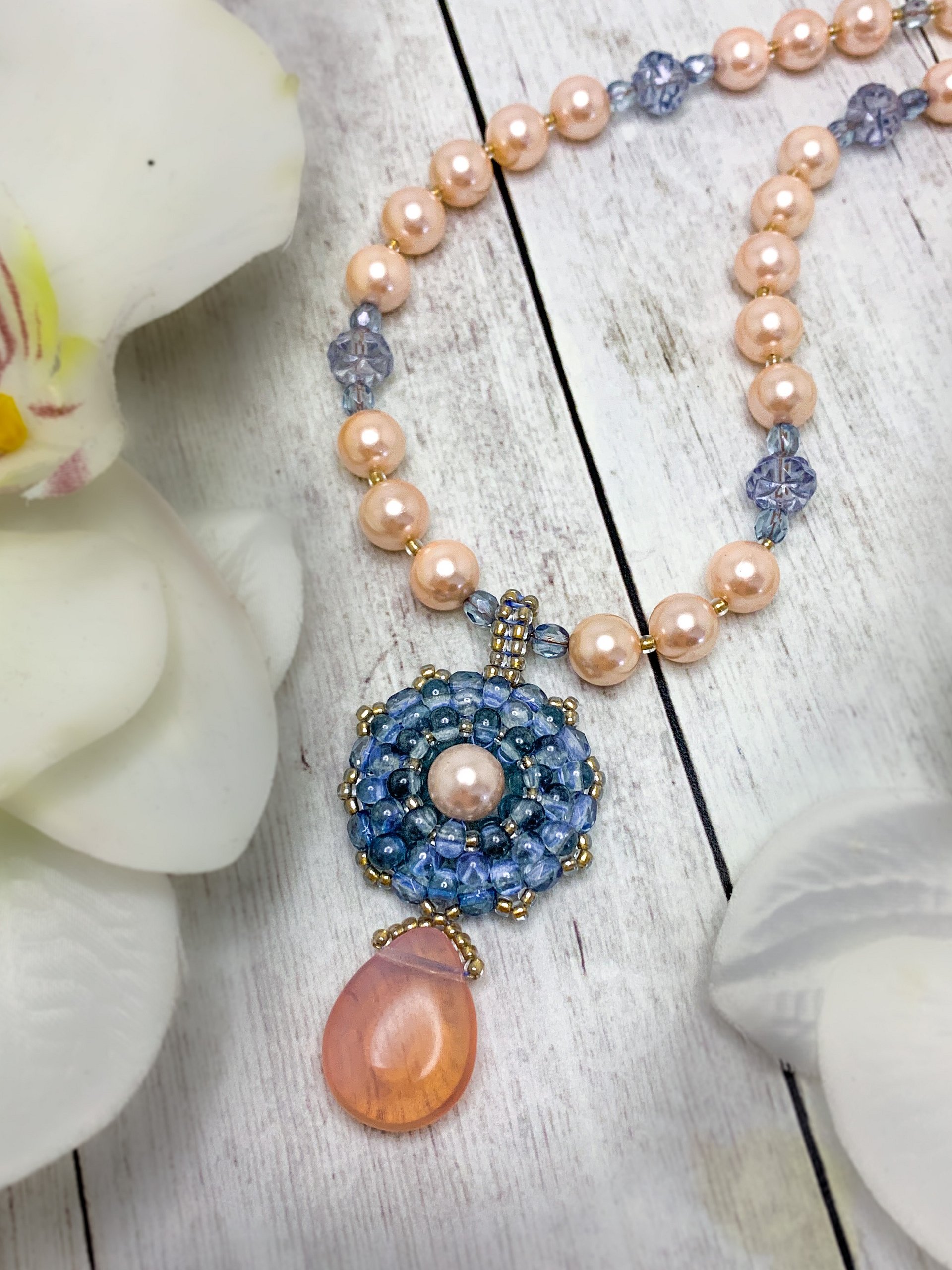 Majesty Beaded Necklace and Earrings Set - Blue, Pink product image (3)