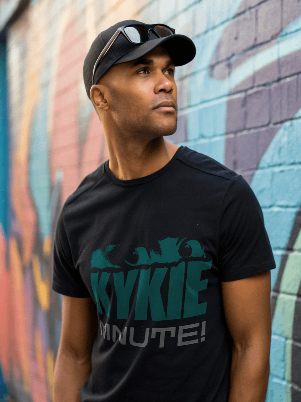 Kykie minute!” T-Shirt | Authentic Cape Flats Slang Apparel for South African Expats in the US & UK product image (4)