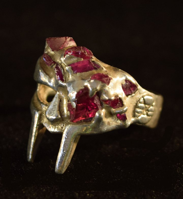 DOOM RING with RUBY product image (2)