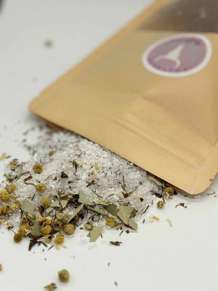 Relax & Revive Herbal Bath Soak product image (1)