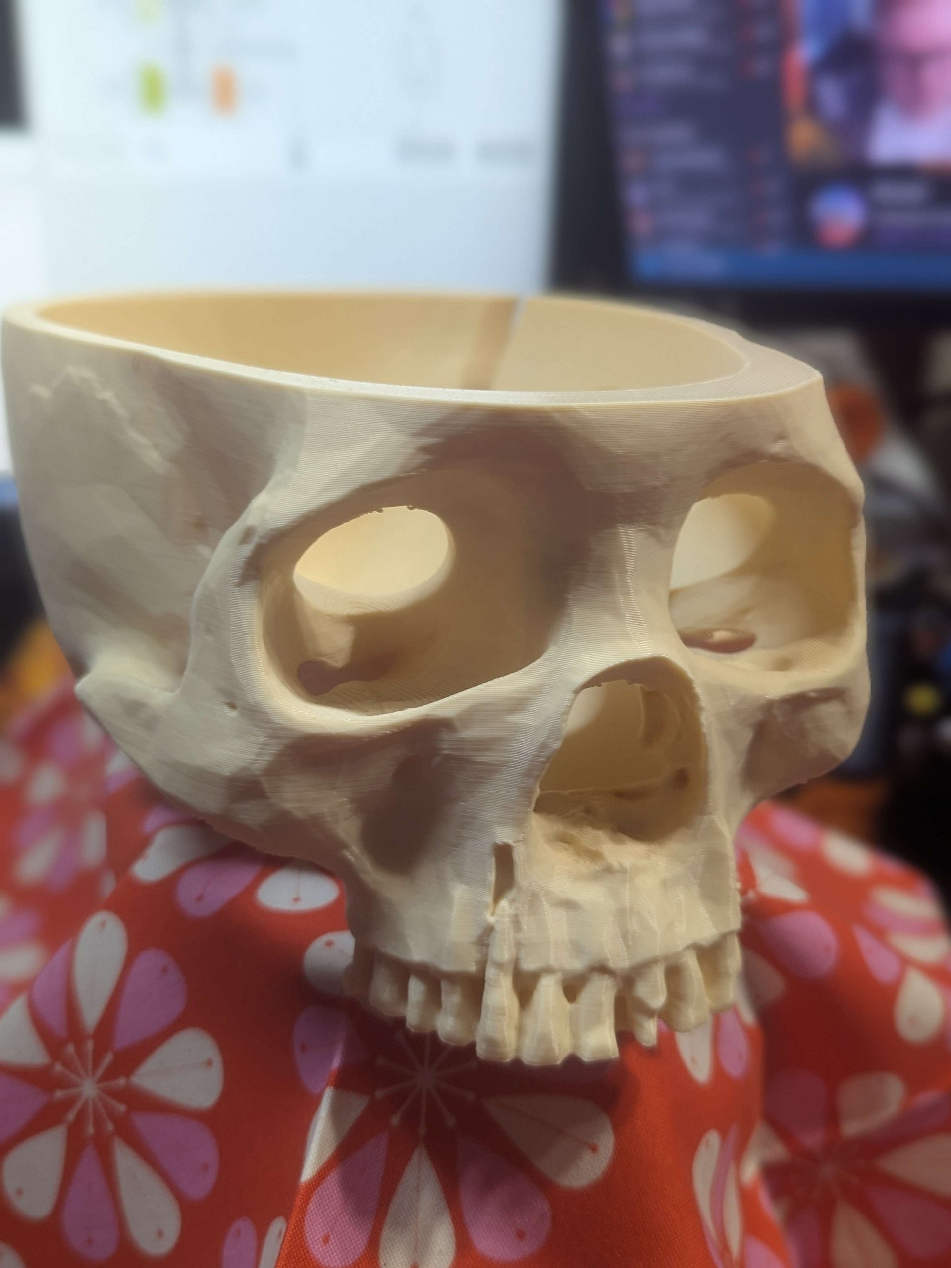Skull Yarn Bowl product image (1)