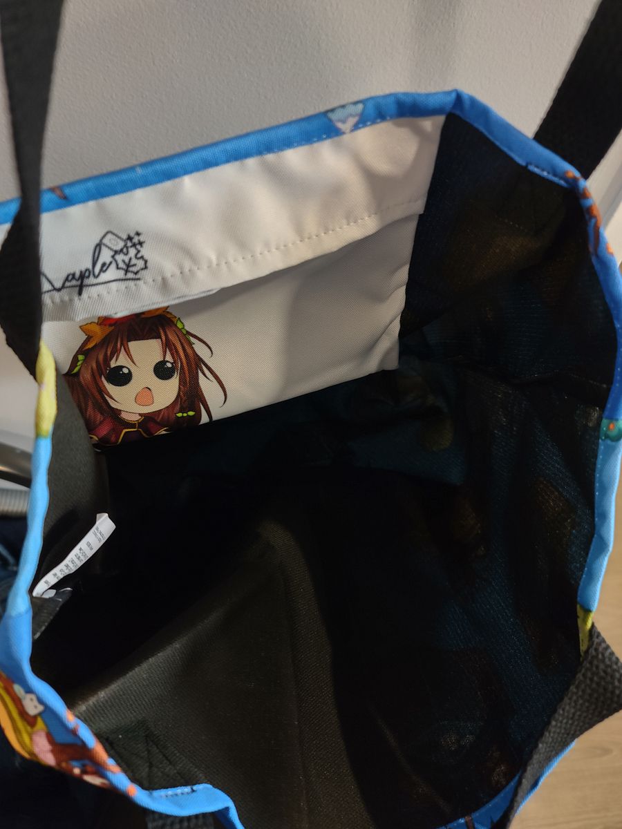Smol Tote - Seasons of Smol product image (4)
