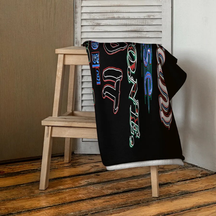 You Cant Please Everyone, So Do It For Yourself - Black - Towel product image (4)