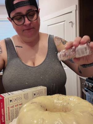 Are you a boss a$$ B!tch or are you a #lesbiantradwife #butch #lesbiantok #genx #lateinlifelesbian🏳️‍🌈 