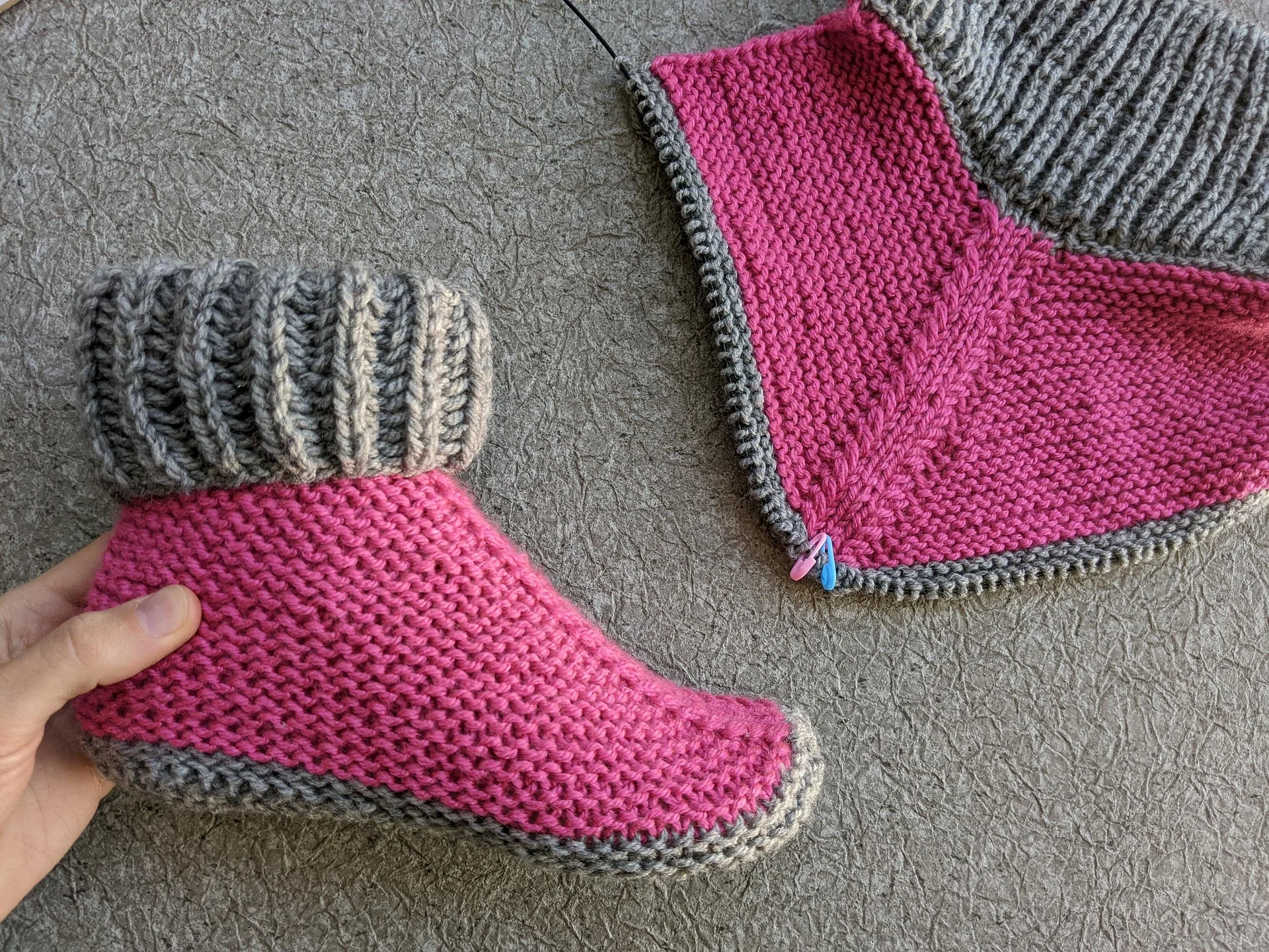 Flat Knit Slipper Socks with Folded Cuff Pattern product image (6)