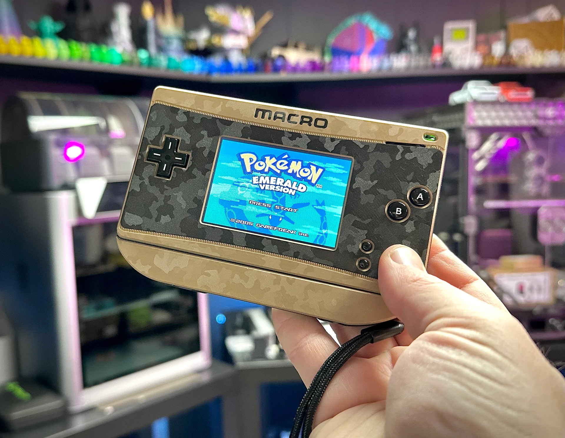 MacroSOS Console - CAMO Sand product image (2)