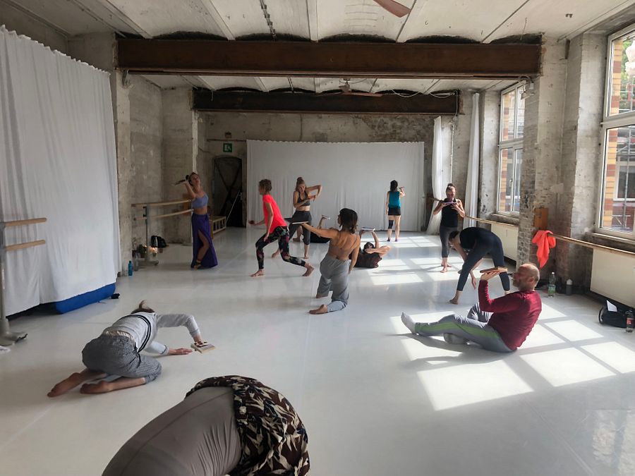 REGULAR Dance CLASES Berlin - THE INNER BEAST 2025 product image (8)