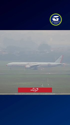 O clássico Boeing 777 da American Airlines, conhecido entre os spotters como “palhacinho”, protagonizou um pouso bonito e bem...
