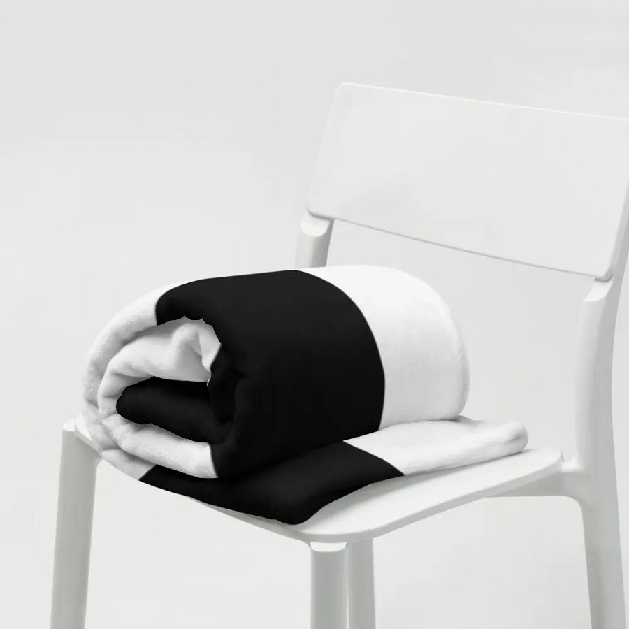 Black and White blanket product image (19)