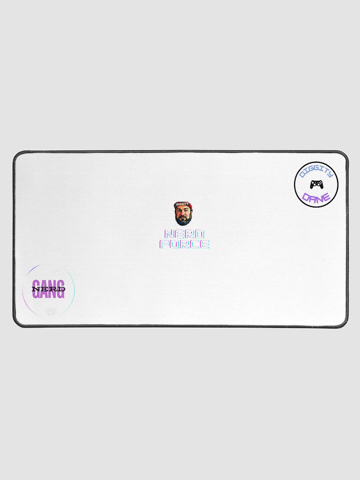 Simple desk mat / mouse pad product image (1)