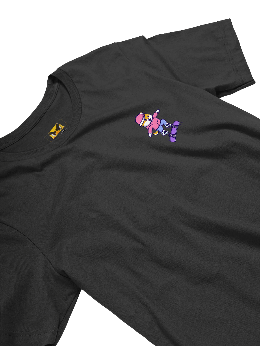 Skateboarding Dog Graphic T-Shirt product image (3)