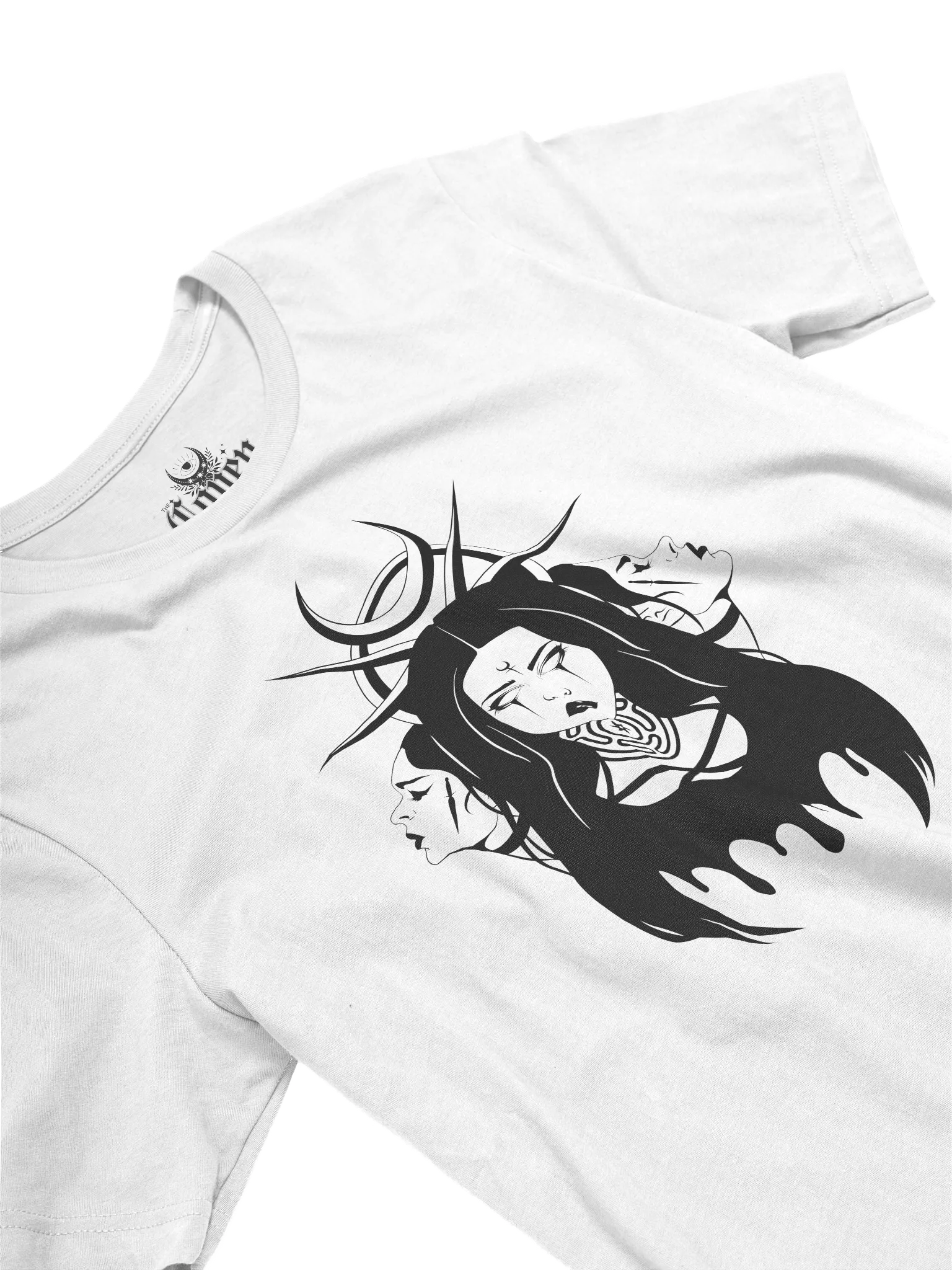 Hekate's Embrace: The Triple Goddess product image (7)
