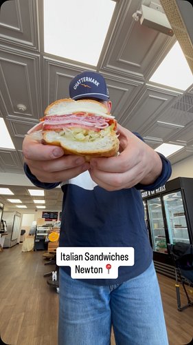 An Italian deli right outside Boston called @scafidibros is this weeks SUNDAY SANDOS! They opened a few months ago, and sling...