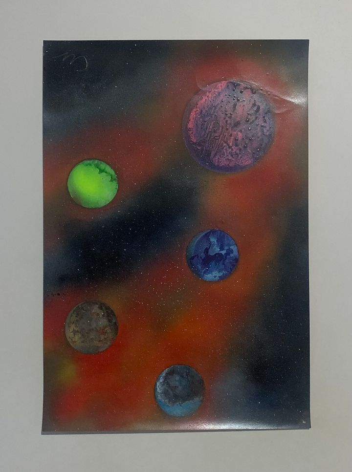 Planet pray paint art product image (1)