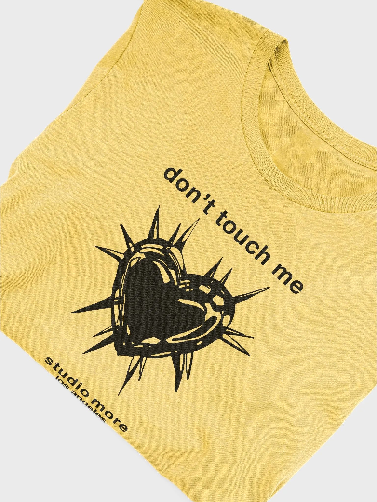 don't touch me product image (19)