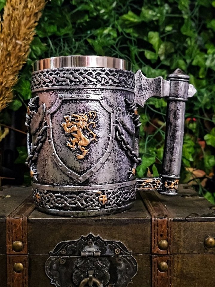 The Armored Kingdom Roaring Lion Crest Mug product image (1)
