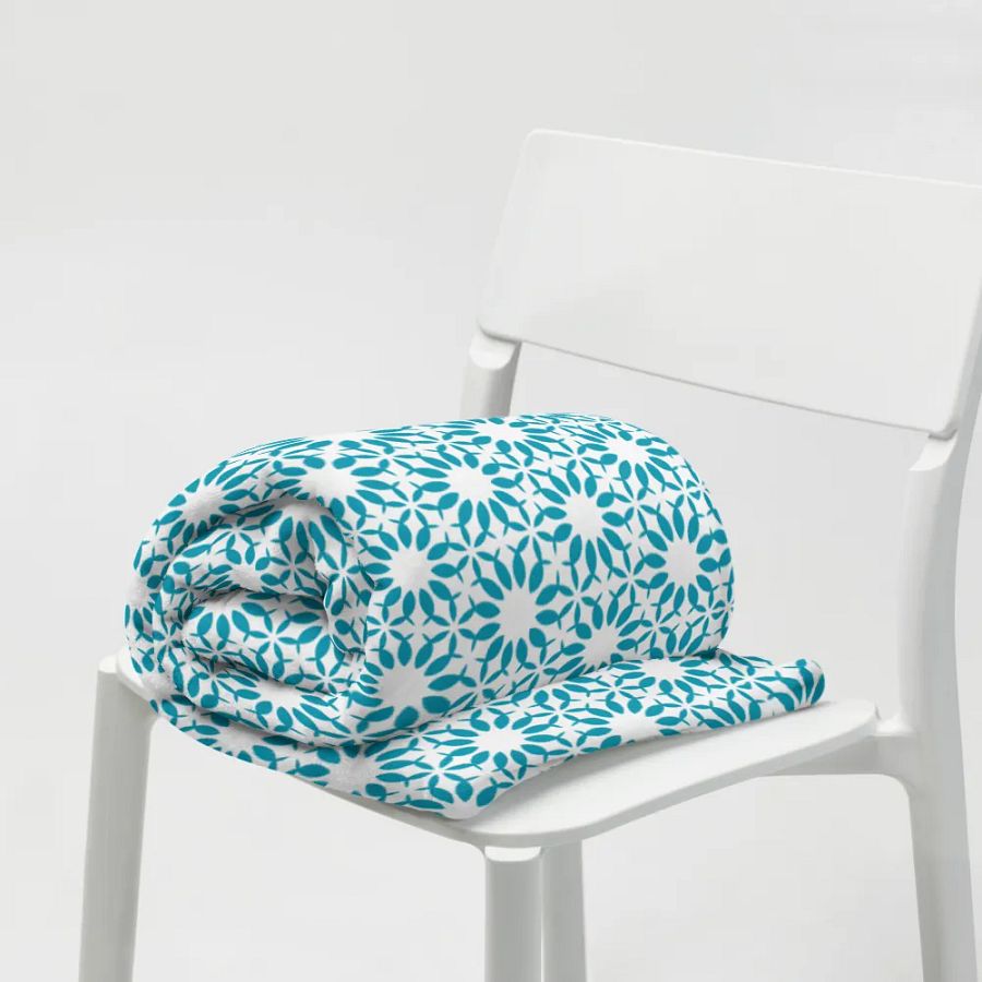 Harmony Hues Throw: Teal & White product image (2)