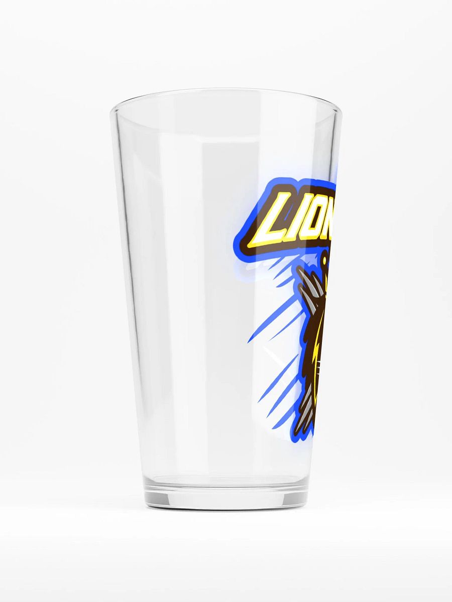 Lion's Den Shaker Pint Glass product image (3)
