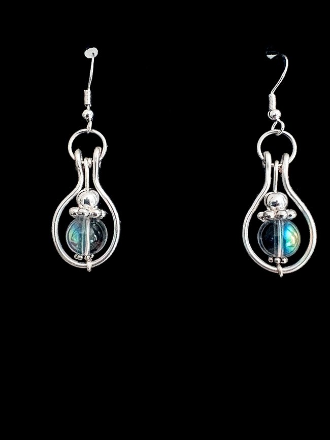 JUNE | Pearl & Moonstone-Esque