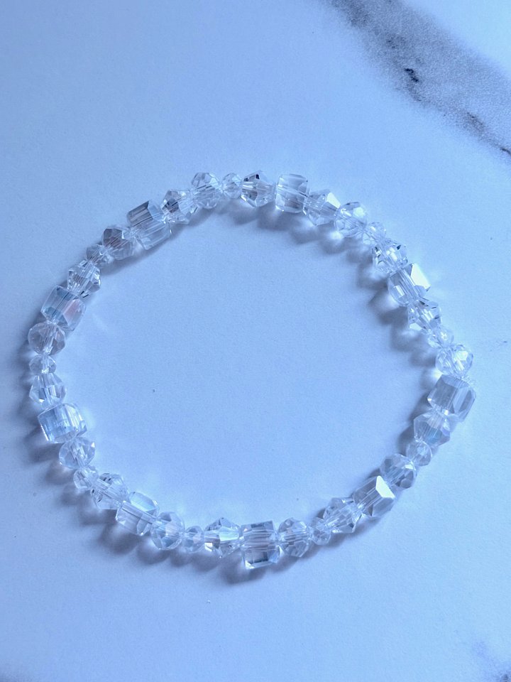 Handmade 7.5" Crystal Bead Stretch Bracelet | Coastal Charm Jewelry by Monique Faella Designs™ | MFD-00162 product image (2)