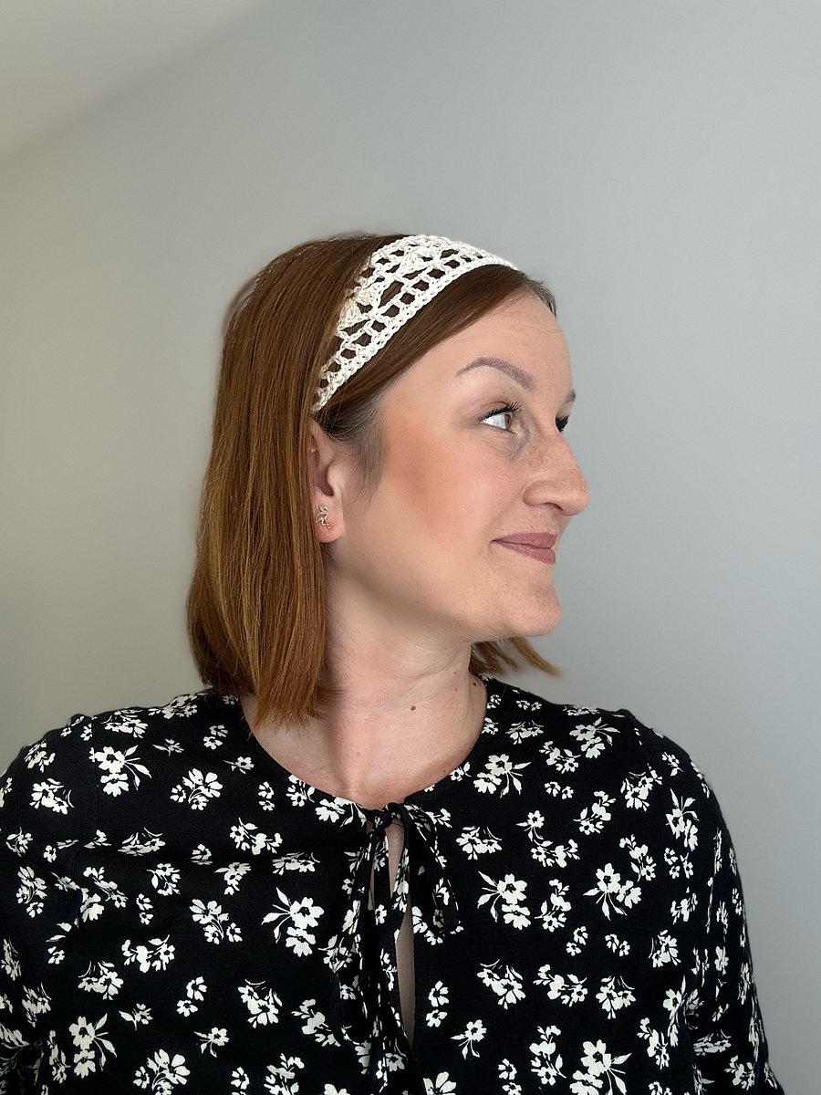 Lace Crochet Headband PDF Pattern eBook - Rose Headband/ Hairtie product image (4)