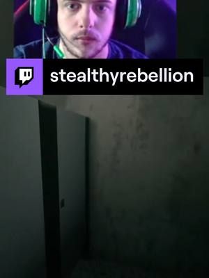 He's Taking a Poo in #HomeSweetHomeGame #jumpscare #horrorgame #scarymoments #gamingtiktok