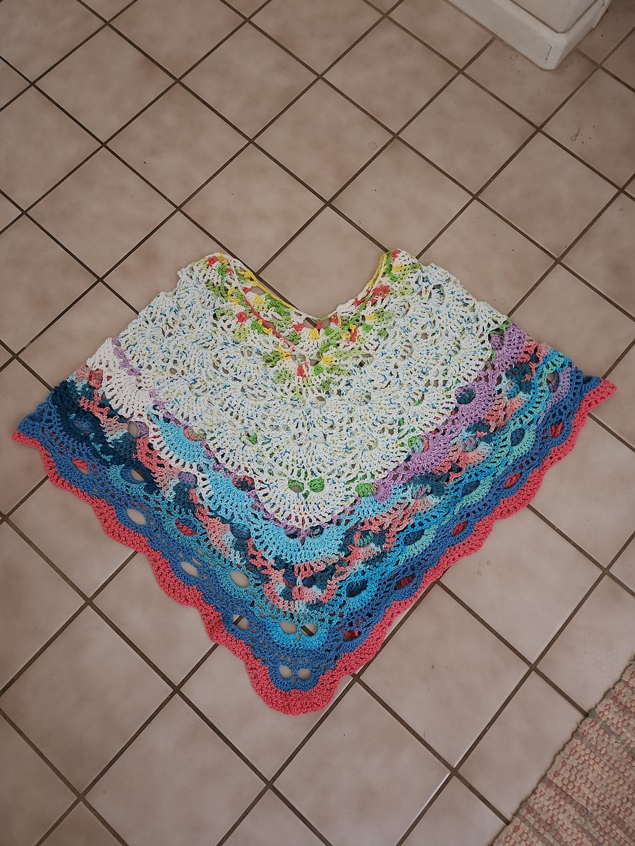 Cotton spring poncho product image (1)