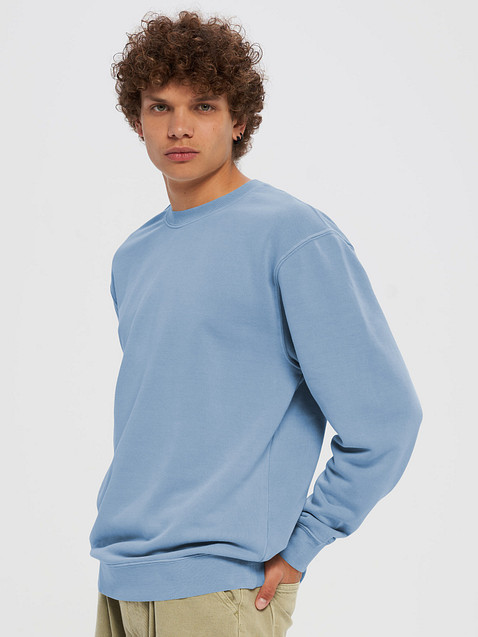 Photo showing Independent Trading Co. Unisex Midweight Pigment Dyed Sweatshirt