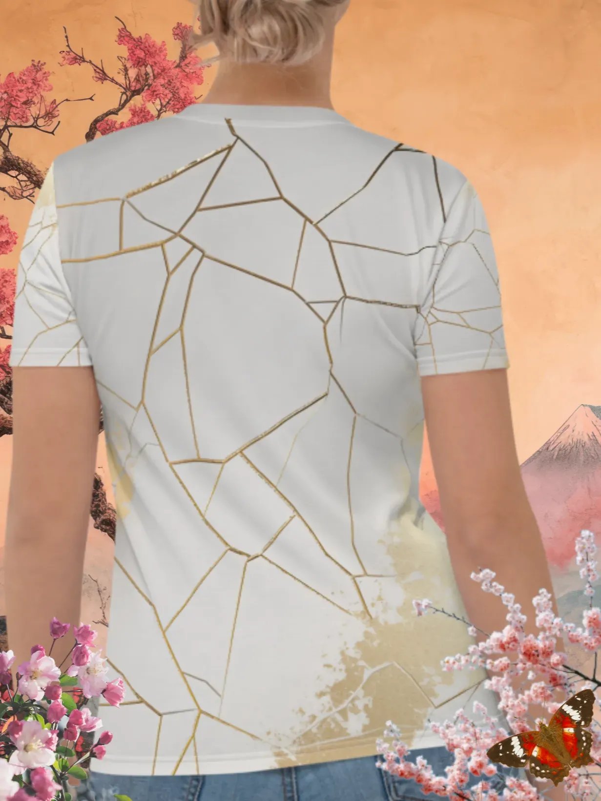 White & Gold Kintsugi Print T-Shirt product image (4)