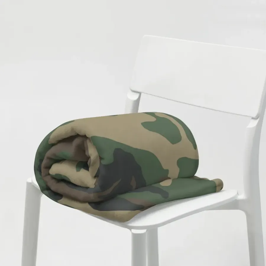 "CIF" Camouflage Comfort Throw Blanket product image (7)