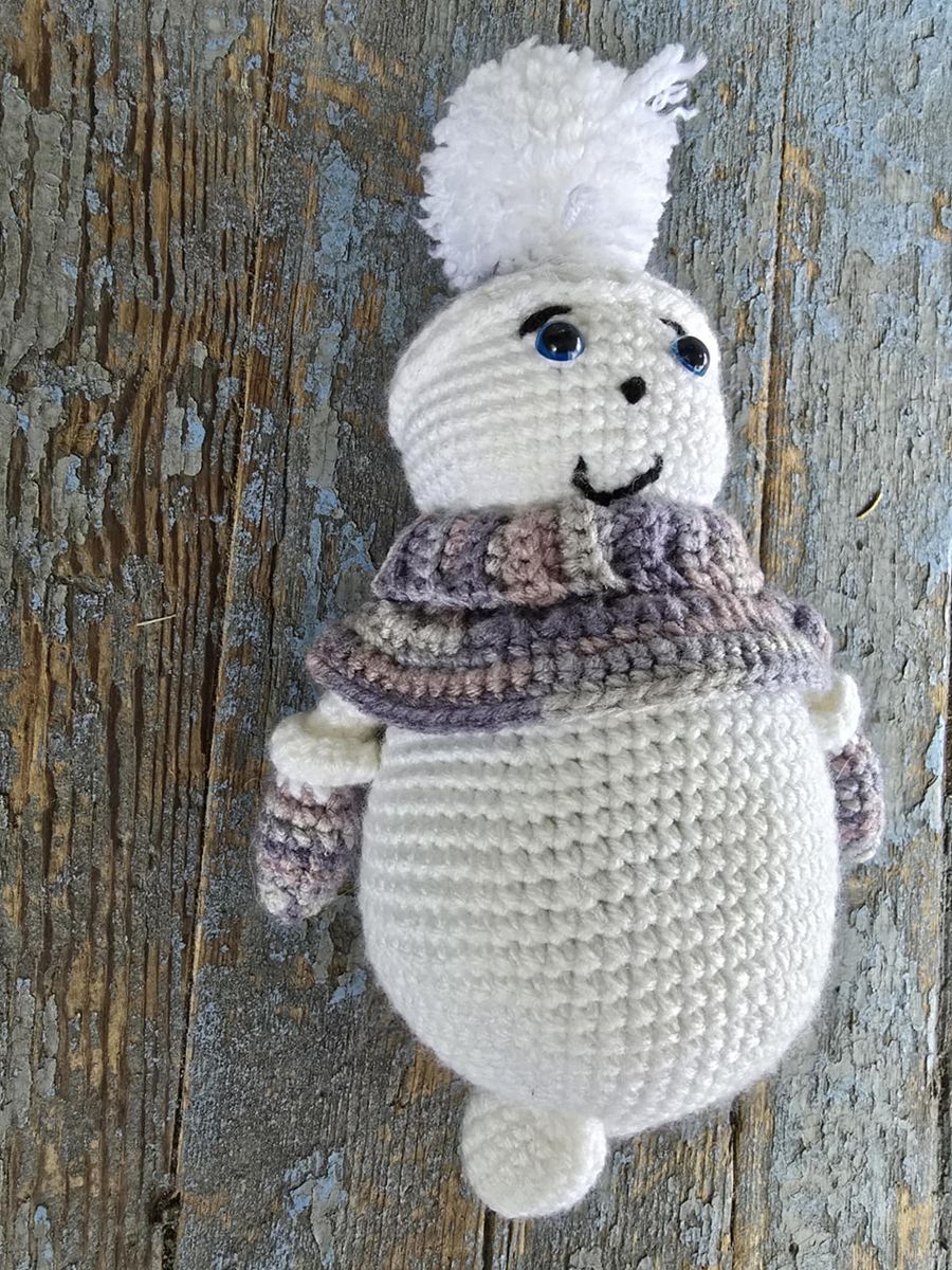 Snowman Plushie 🐑 product image (1)