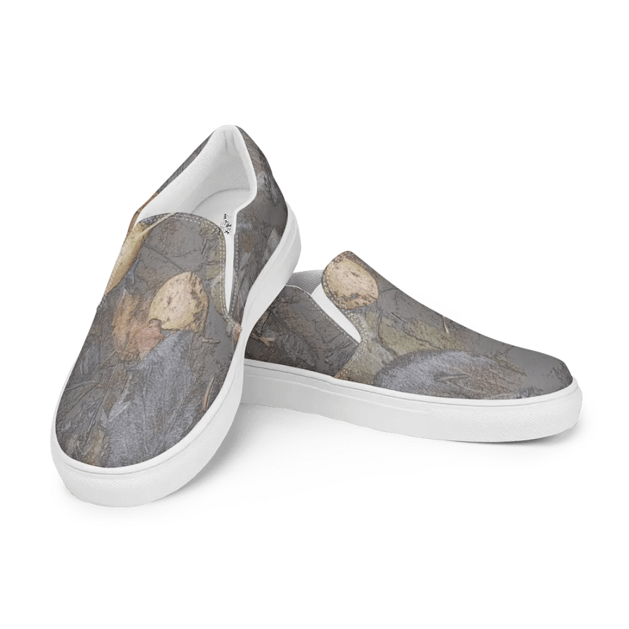 Women's Slip-On Canvas Shoes - MossyOak - It Happennnns Camo product image (11)